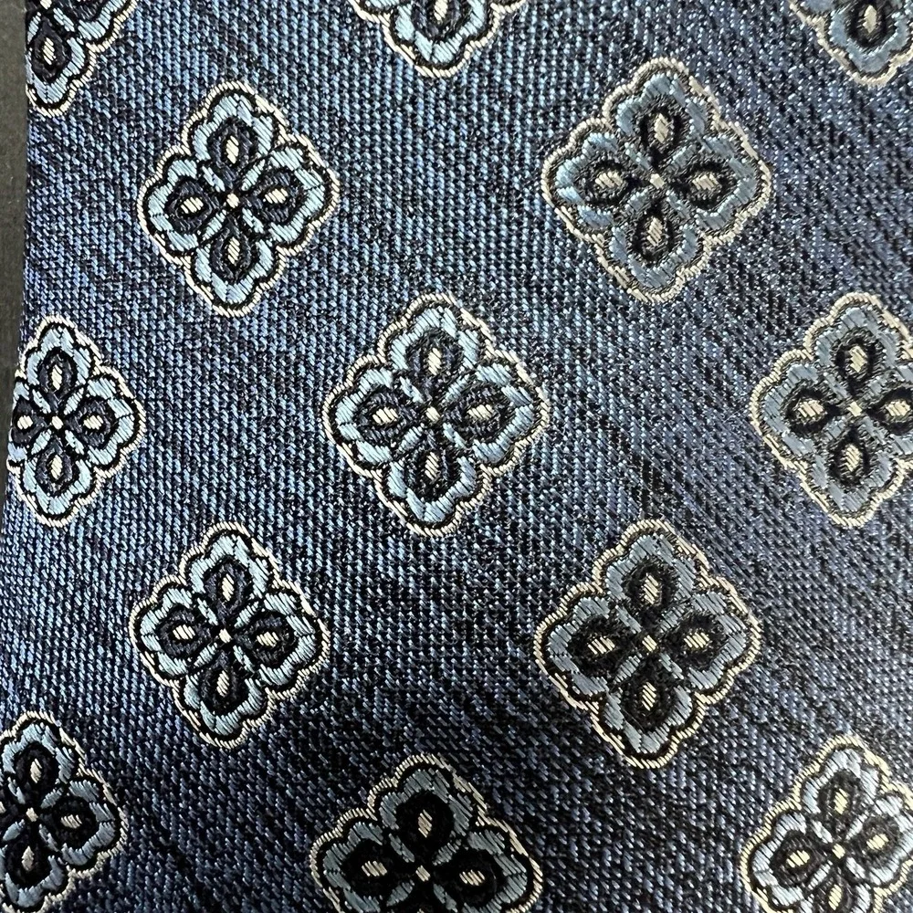 Broletto men silk